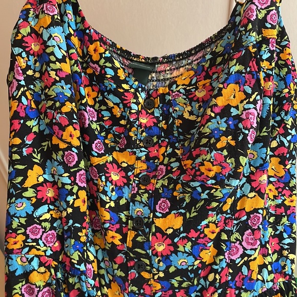 NWOT• WILD FABLE adorable floral romper - Picture 4 of 6